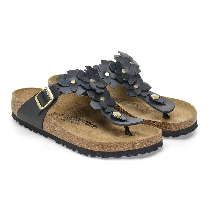 Birkenstock Women's Gizeh Flower Embellishment Black - Orleans Shoe Co.