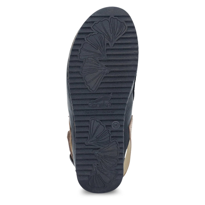 Dansko Women's Merrin Clog Waxy Milled Black - Orleans Shoe Co.