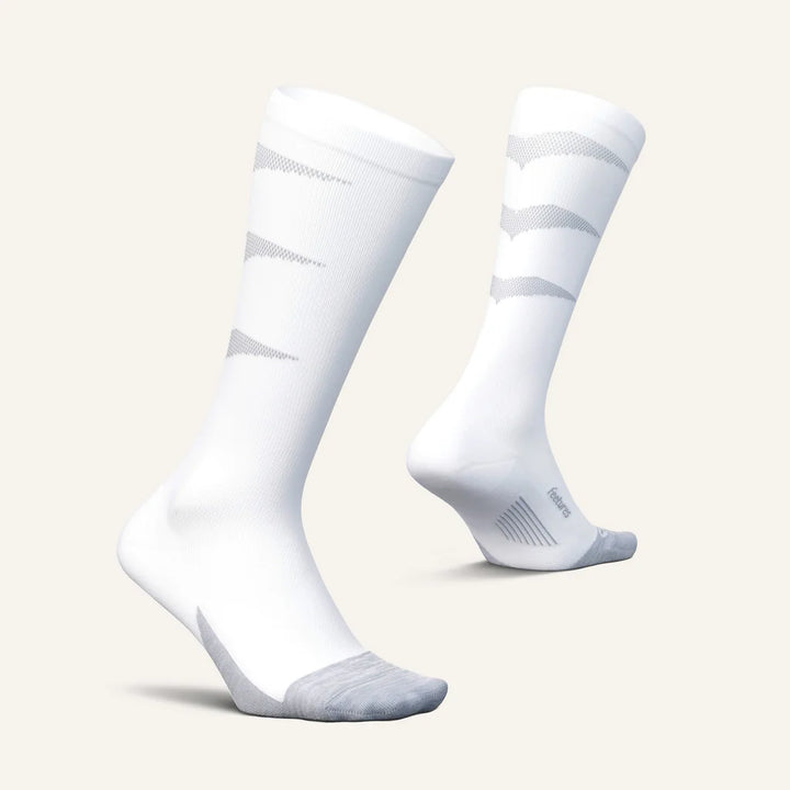 Feetures Graduated Compression Light Cushion Knee High White - Orleans Shoe Co.