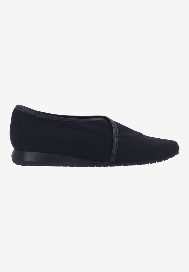 L'Amour Des Pieds Women's Taura Black Suede - Orleans Shoe Co.