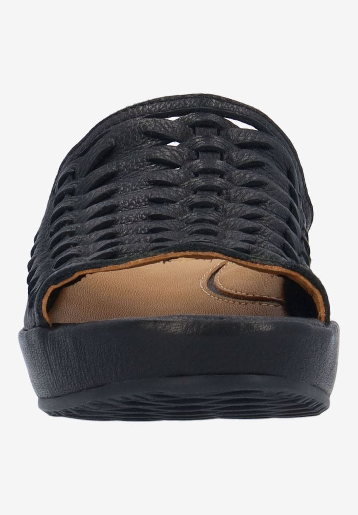 L'Amour Des Pieds Women's Cyra Black Lamba - Orleans Shoe Co.