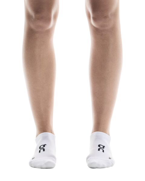 On Core Run Sock Low 2P White - Orleans Shoe Co.