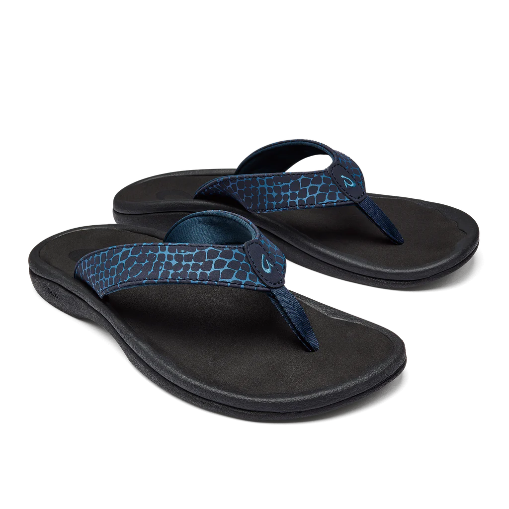 Olukai Women’s Ohana Pa’i Trench Blue Mo’o - Orleans Shoe Co.