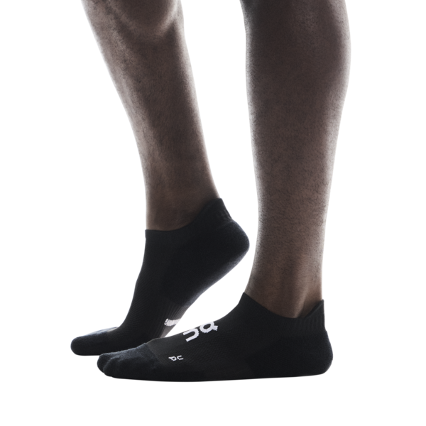 On Core Run Sock Low 2P Black - Orleans Shoe Co.