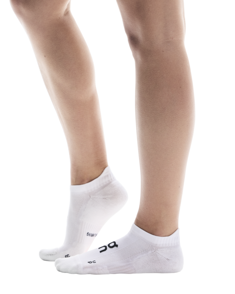 On Core Run Sock Low 2P White - Orleans Shoe Co.