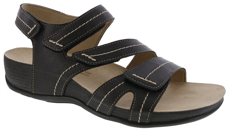SAS Women's Swerve Black - Orleans Shoe Co.