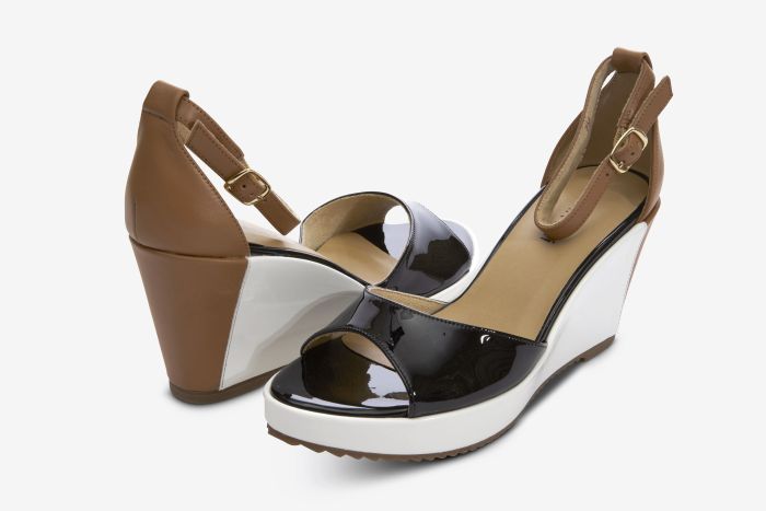 Vaneli Women’s Lemy Black Patent Combo - Orleans Shoe Co.