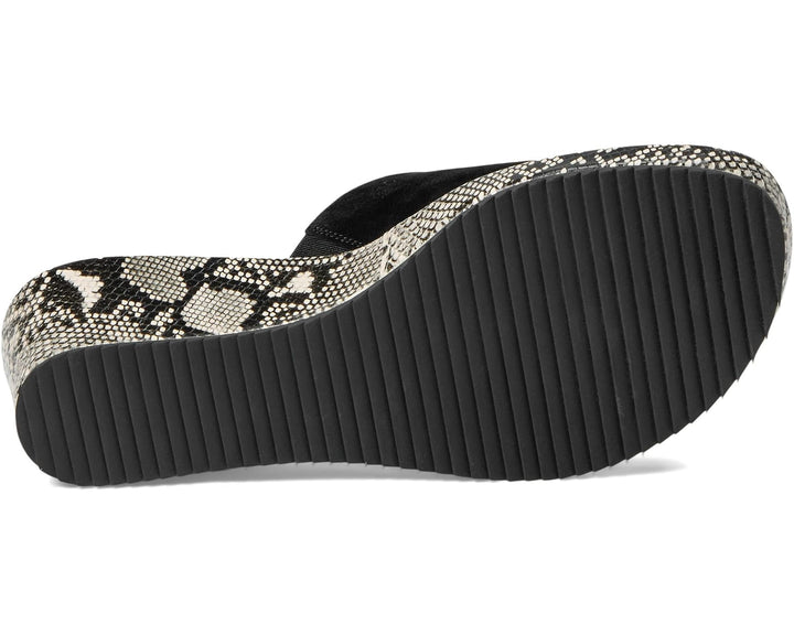 Vaneli Women's Calla Black Suede - Orleans Shoe Co.