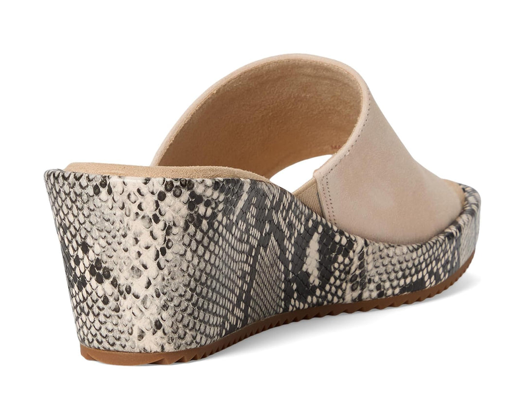 Vaneli Women's Calla Nude Suede - Orleans Shoe Co.