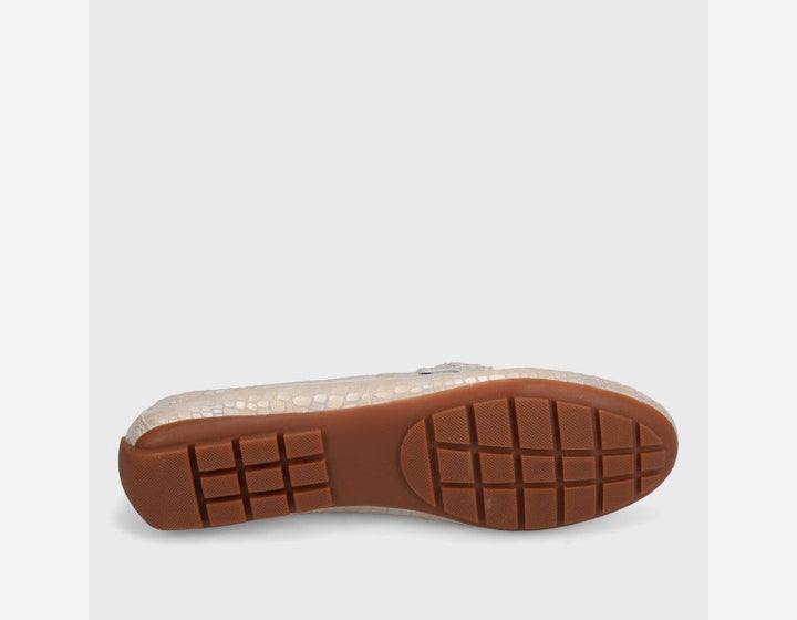 Vanelii Women's Aiker Champagne Boro Print - Orleans Shoe Co.