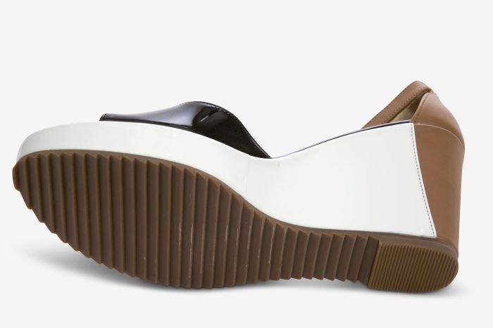 Vaneli Women’s Lemy Black Patent Combo - Orleans Shoe Co.