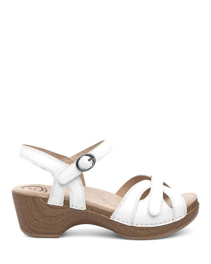 Women's Season White Sandal - Orleans Shoe Co.