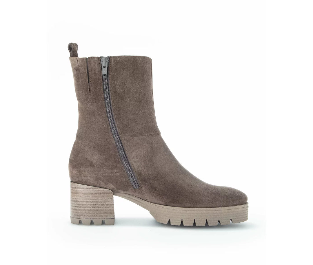 Women’s Gabor Boot 92.833.30 Dreamvelour Mohair - Orleans Shoe Co.