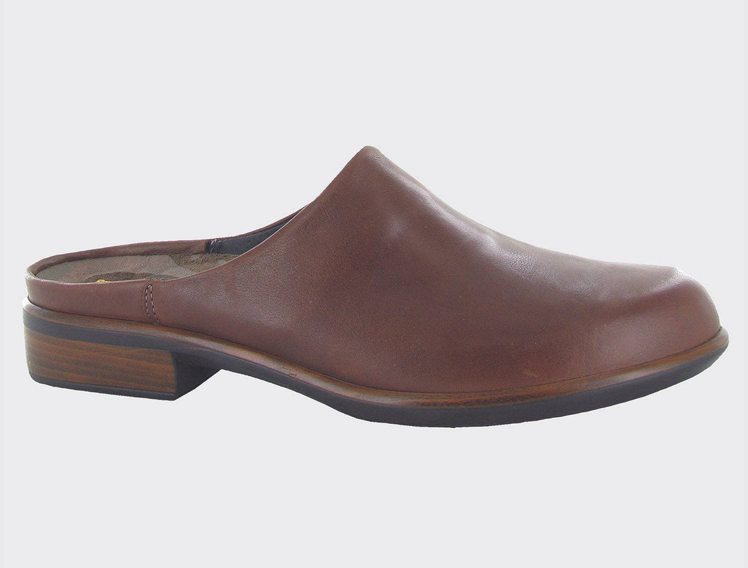 Women's Naot Lodos Chestnut - Orleans Shoe Co.