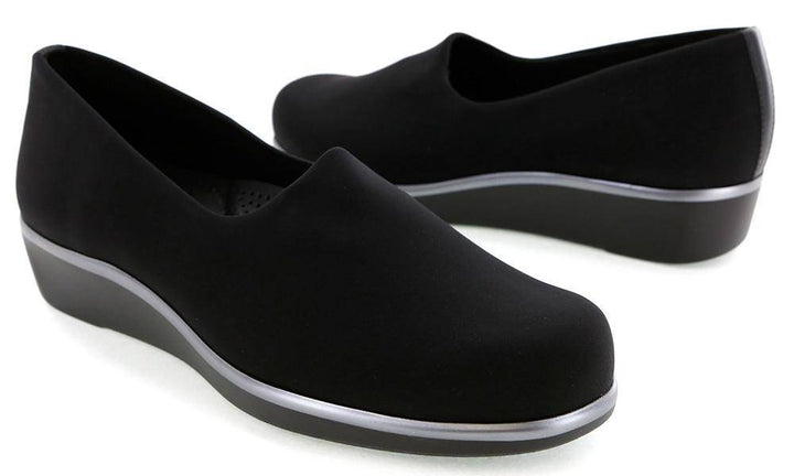 Women's Bliss Black Slip-On - Orleans Shoe Co.