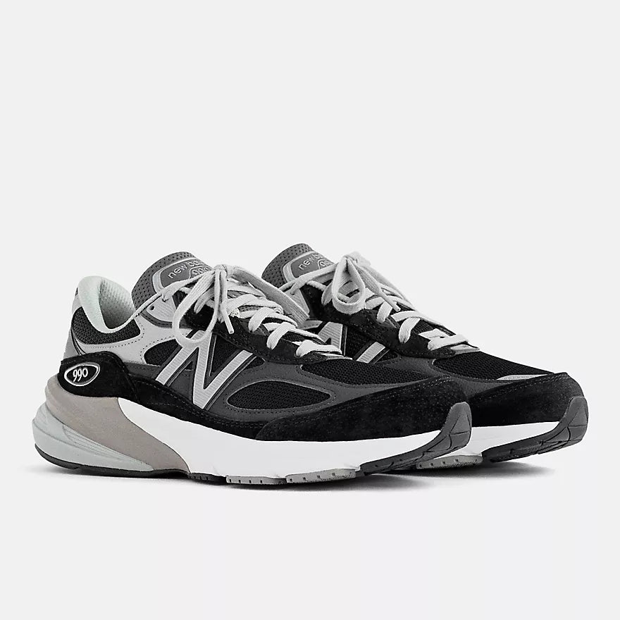 New Balance Women's W990BK6 Black with White – Orleans Shoe Co. New Balance Women's W990BK6 Black with White – Orleans Shoe Co.