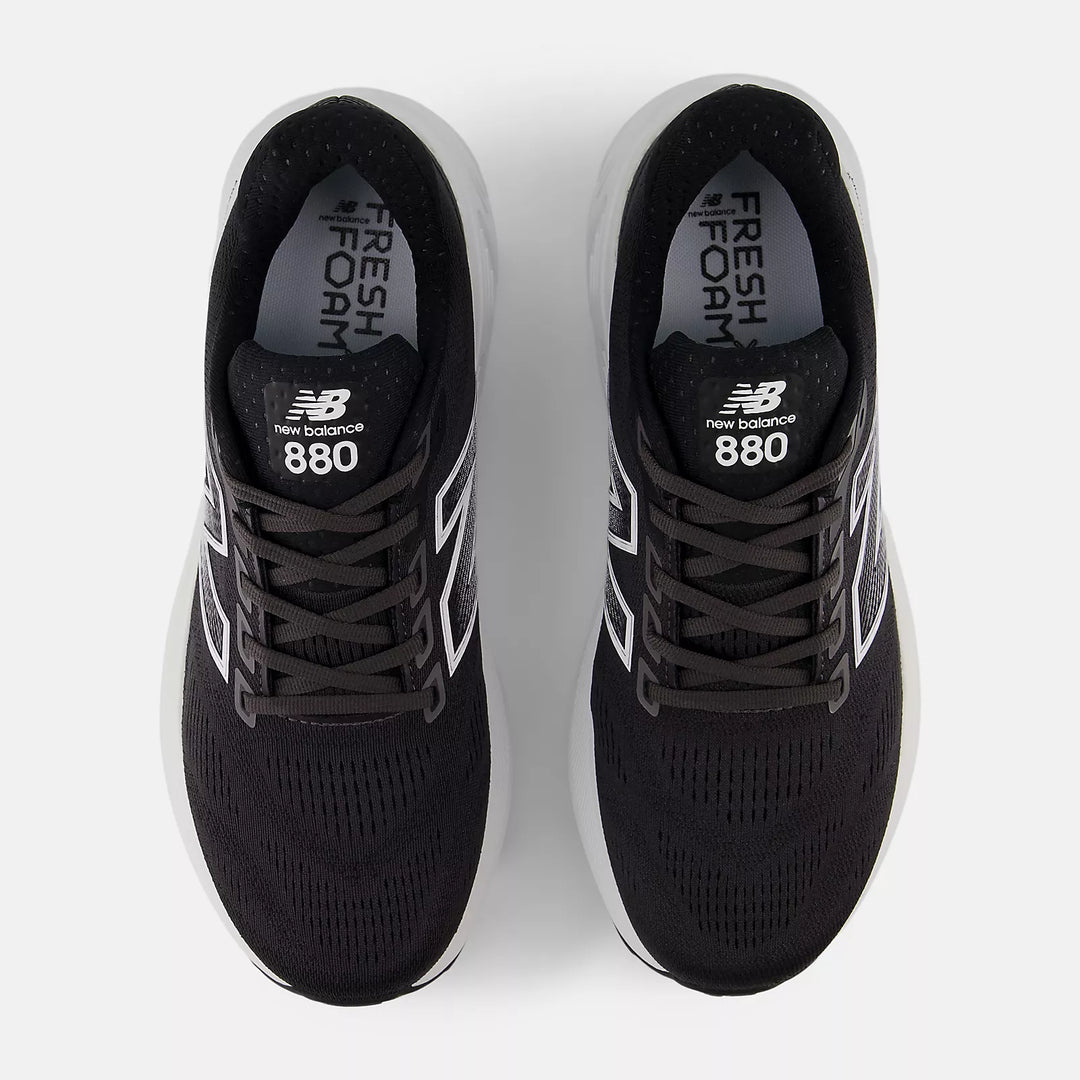 New Balance Men's M880B15 Black White