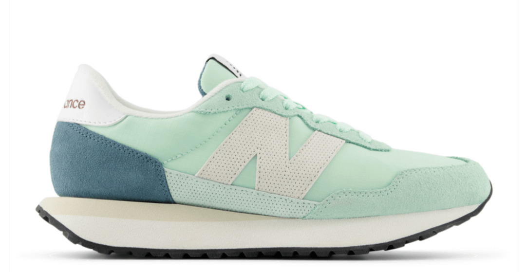 New Balance Women's W2376H2 Green White
