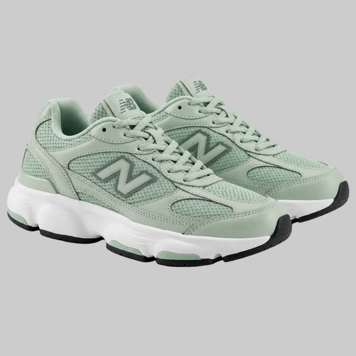 New Balance Women&