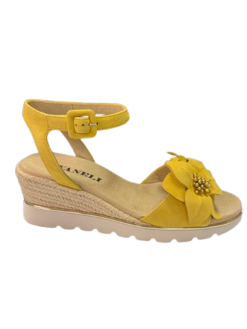 Vaneli Women's Crown Yellow Suede - Orleans Shoe Co.