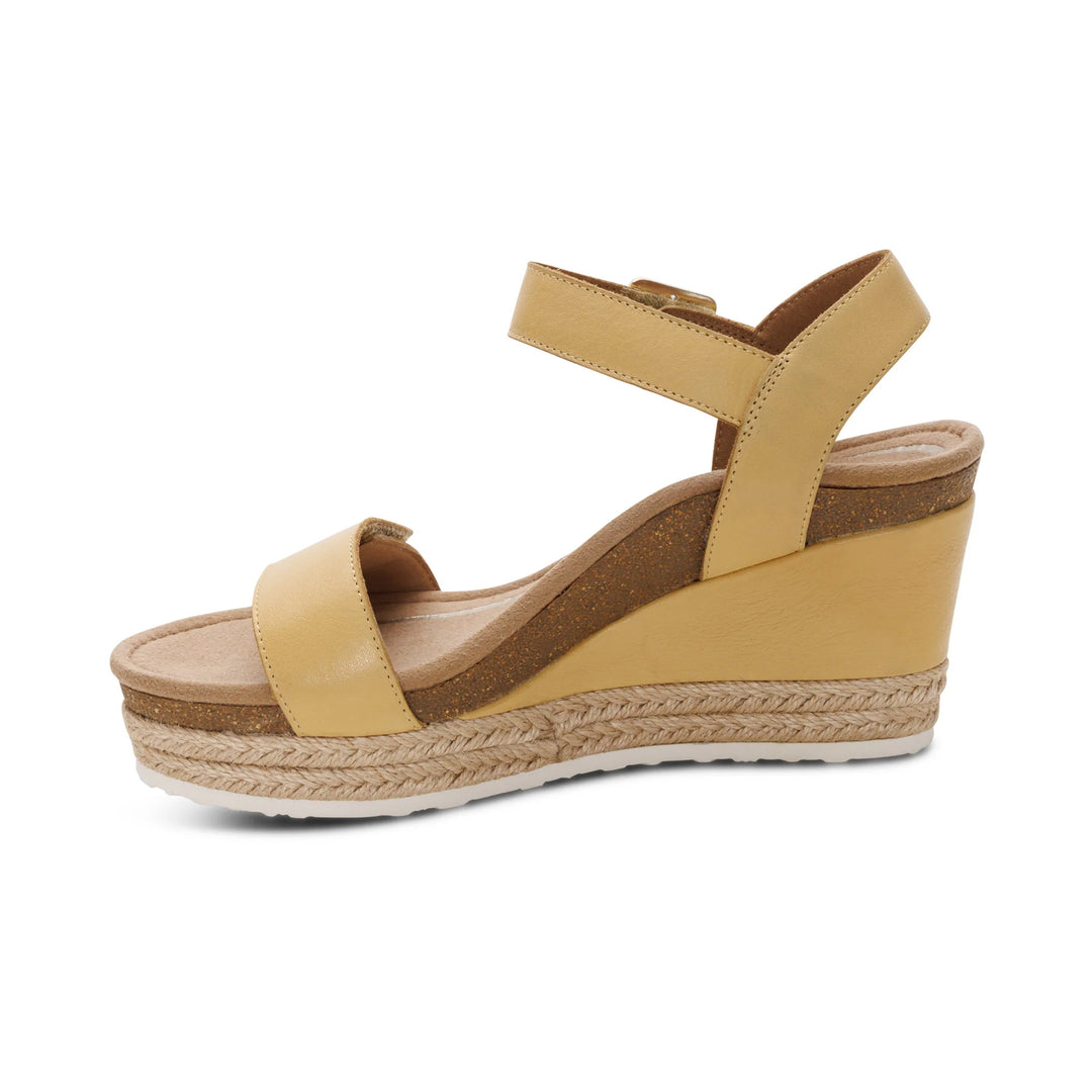 Aetrex Women's Sydney Butter - Orleans Shoe Co.