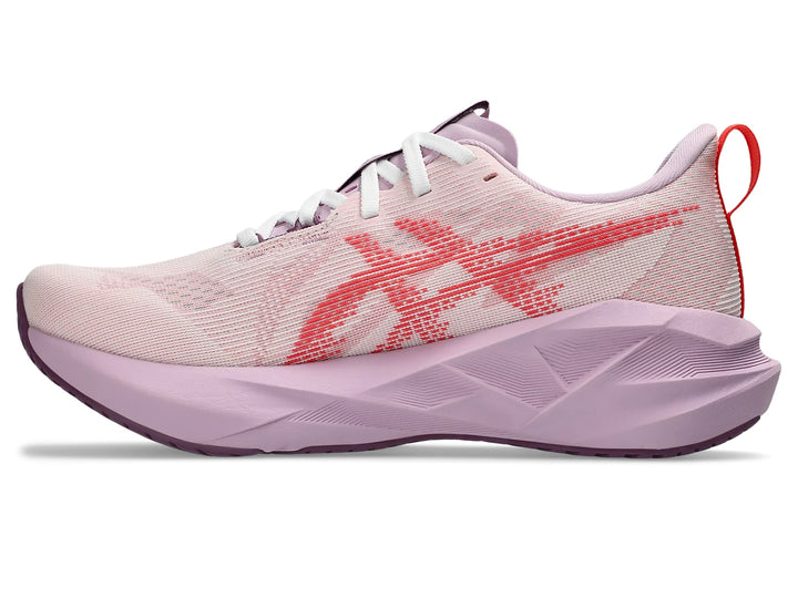 Asics Women's Novablast 5 White Coral Reef - Orleans Shoe Co.