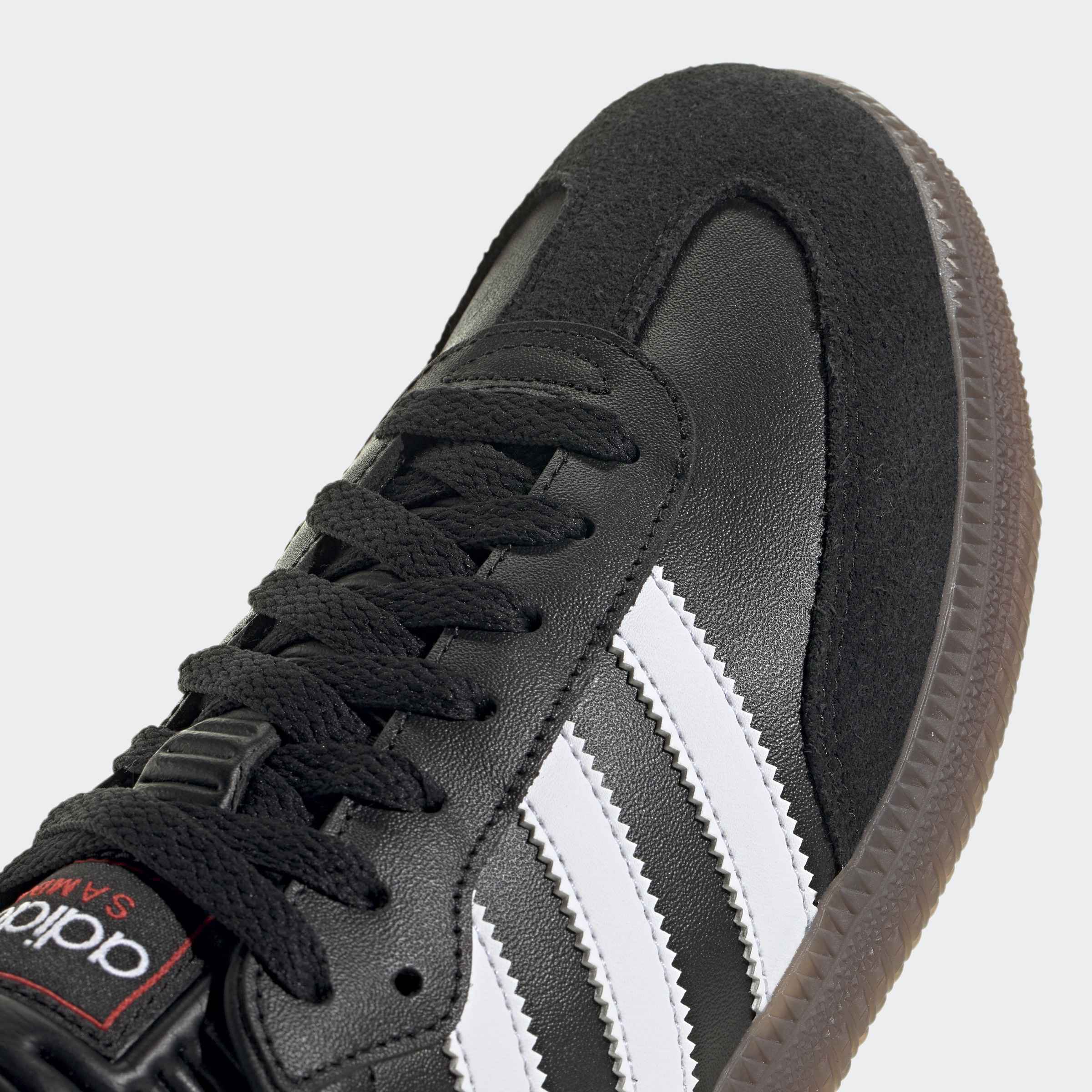 Adidas Unisex Samba Core Black Cloud White Vivid Red IH6000