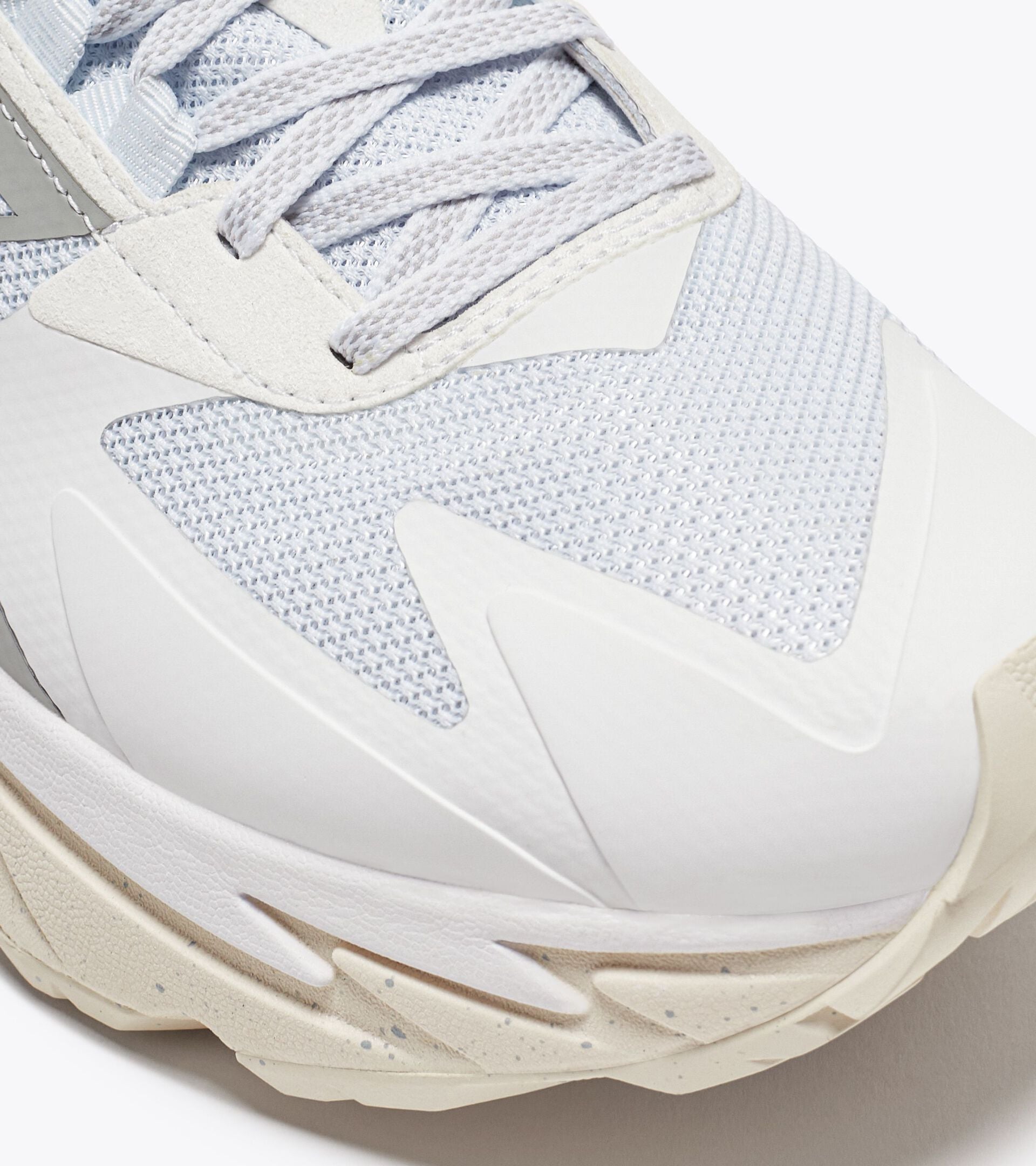 Diadora Women's Equipe Sestriere XT White Silver – Orleans Shoe Co.