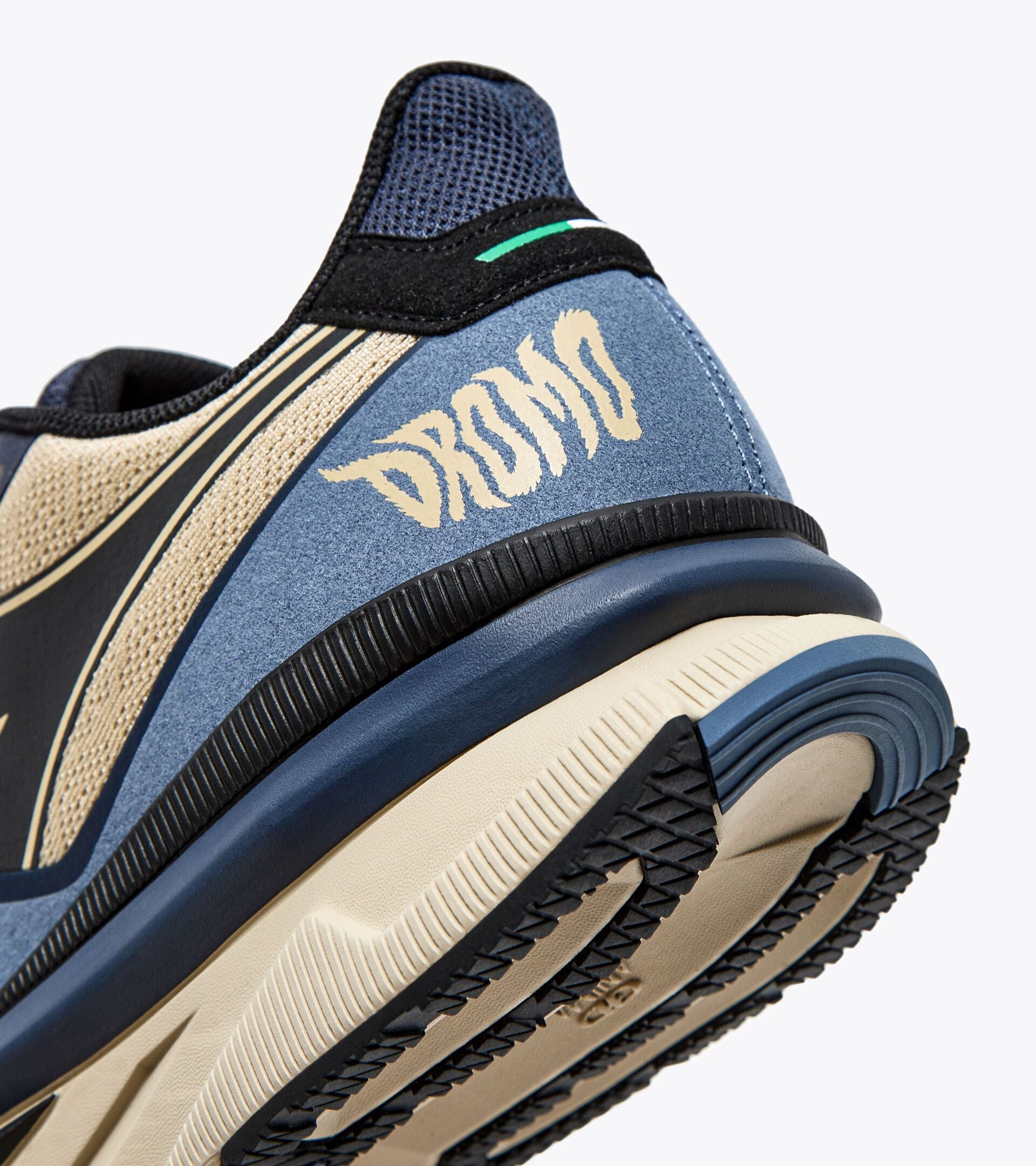 Diadora Men's Atomo V7000 Dromo Castle Wall Black – Orleans Shoe Co.