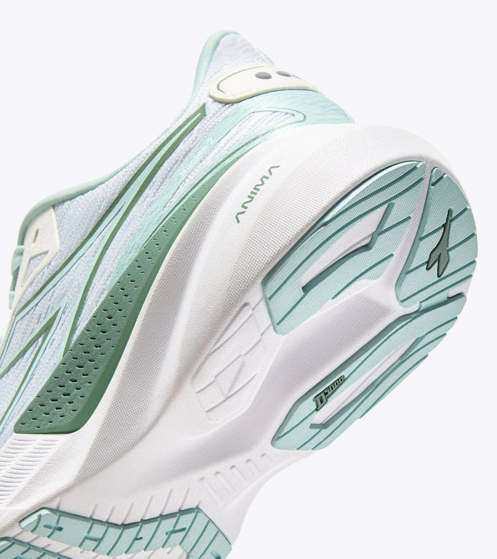 Diadora Women's Nucleo 2 White Pastel Blue