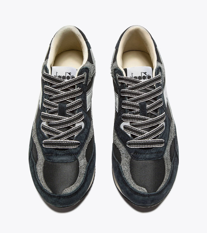 Diadora Women's Equipe Revenge Used Black