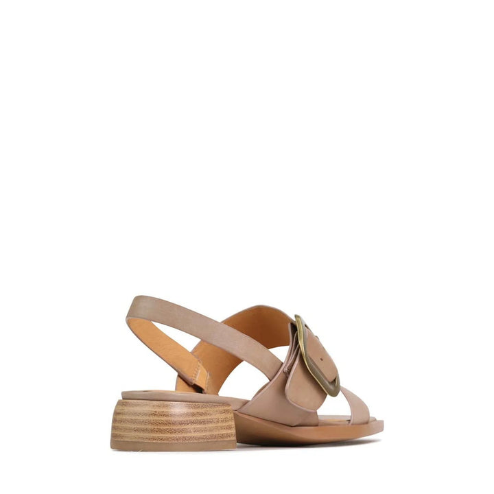 EOS Footwear Women&