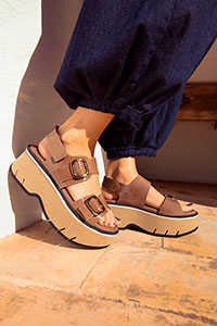 Homers Women's 21654 Lucia Reverse Vernice Farro