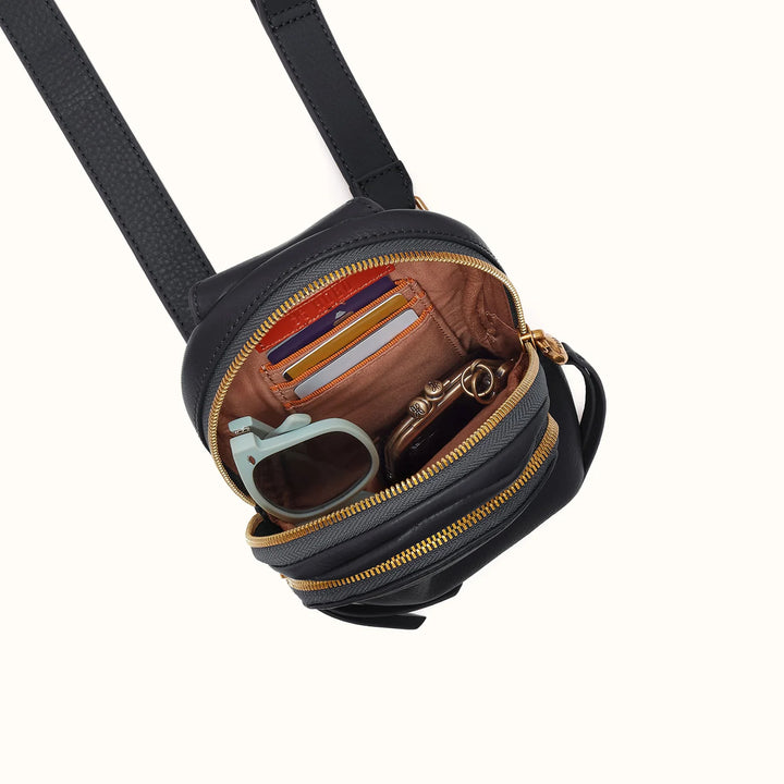Hobo Fern Small Sling Black