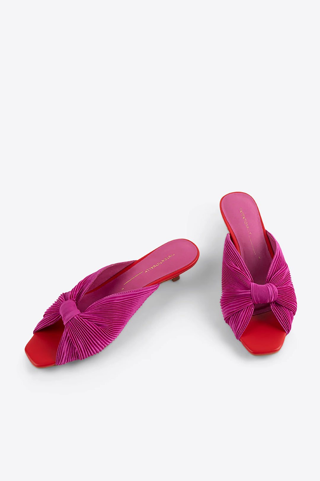 Intentionally Blank Women's Curfew Flamingo - Orleans Shoe Co.
