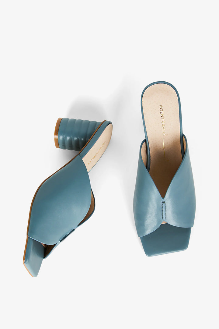 Intentionally Blank Women's Kamika Blue - Orleans Shoe Co.