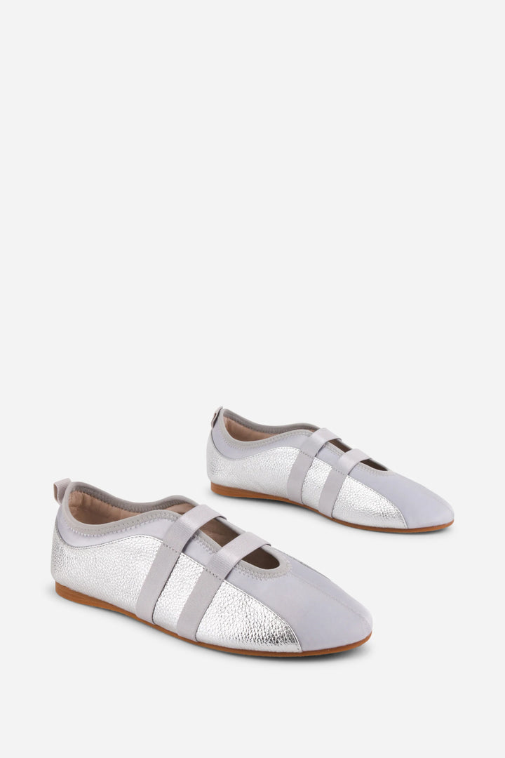 Intentionally Blank Women's Sporty Mercury