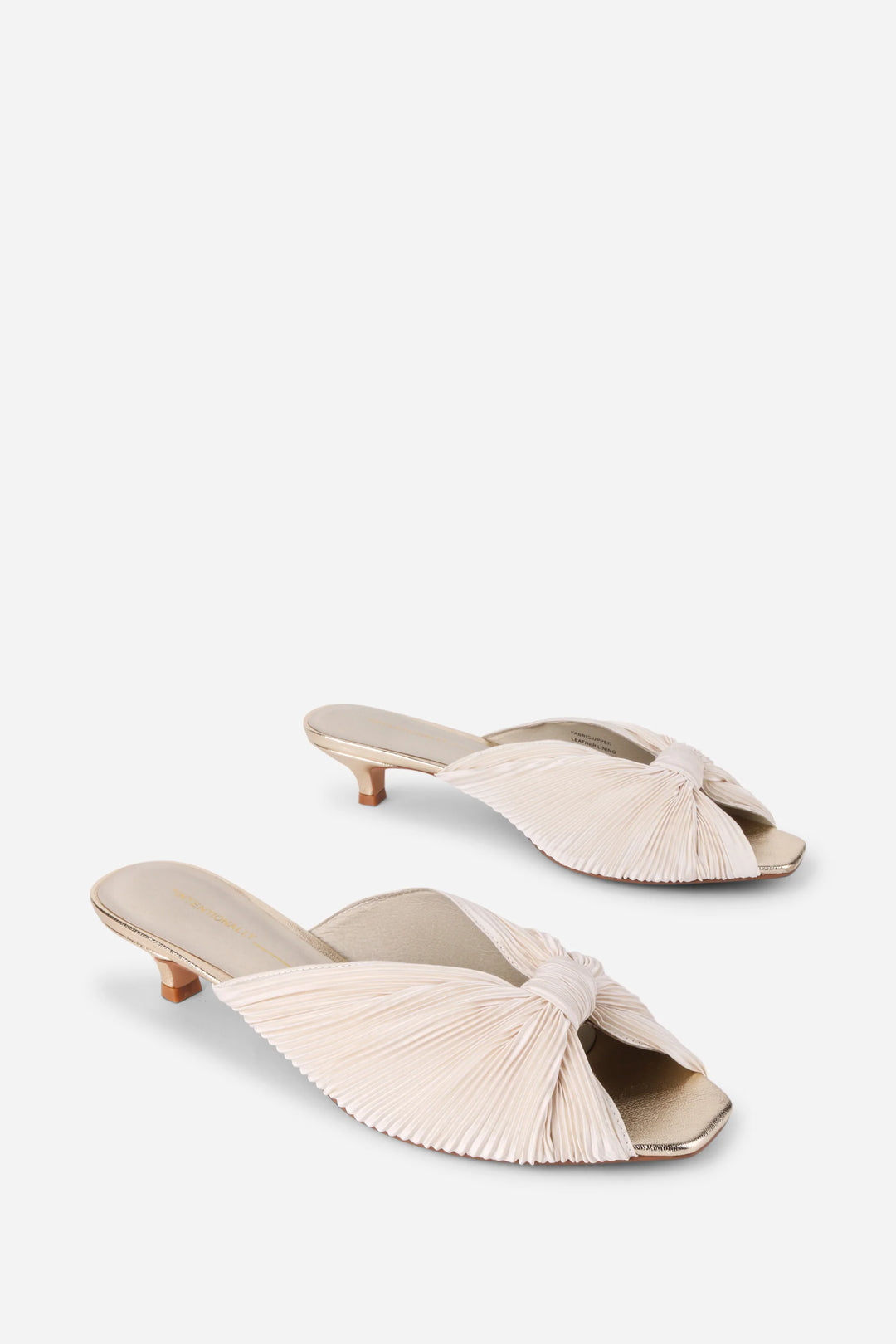 Intentionally Blank Women's Curfew Ivory - Orleans Shoe Co.