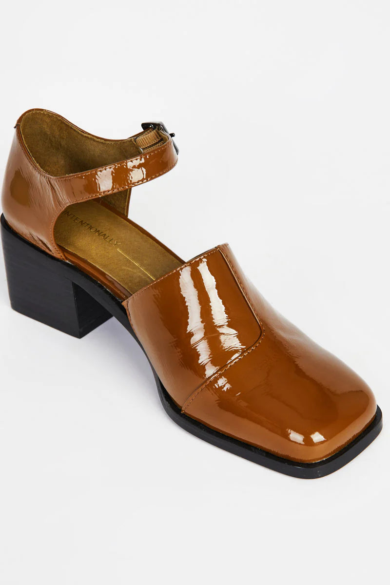 Intentionally Blank Women's Marty Taupe