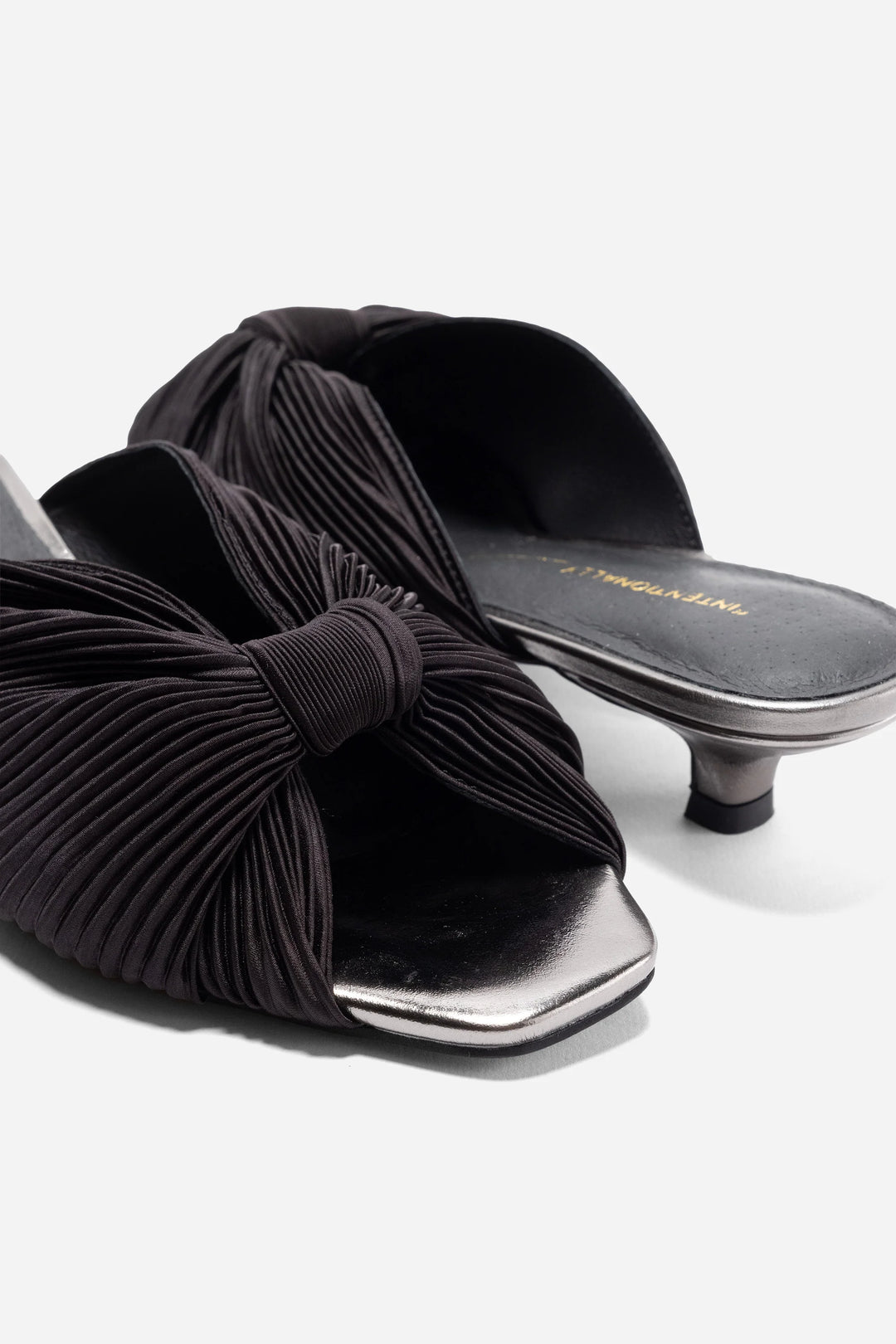 Intentionally Blank Women's Curfew Black - Orleans Shoe Co.
