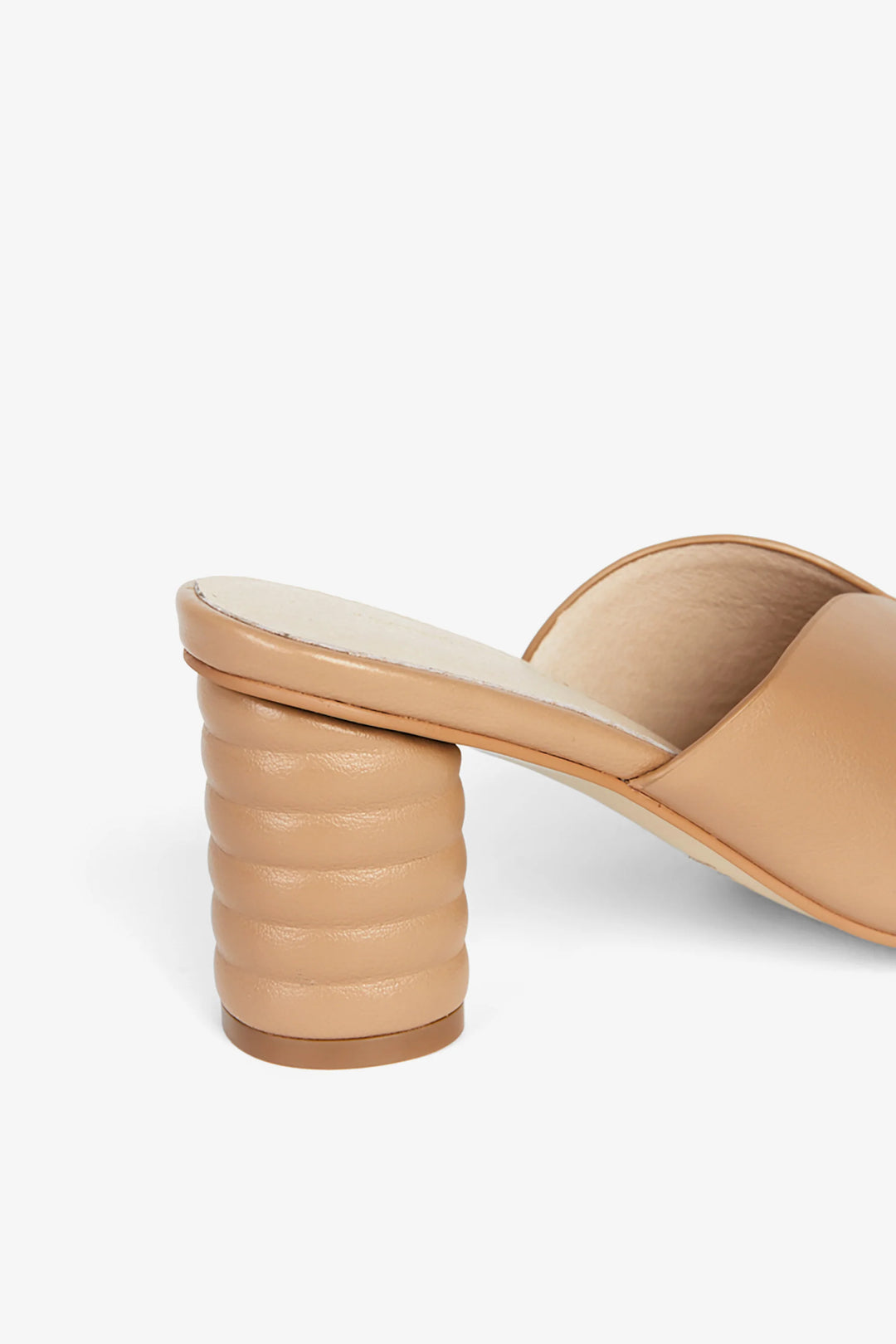 Intentionally Blank Women's Kamika Clay - Orleans Shoe Co.