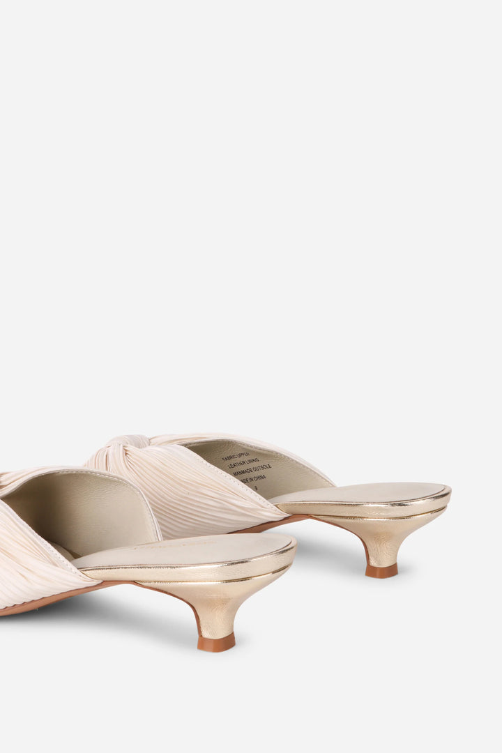 Intentionally Blank Women's Curfew Ivory - Orleans Shoe Co.