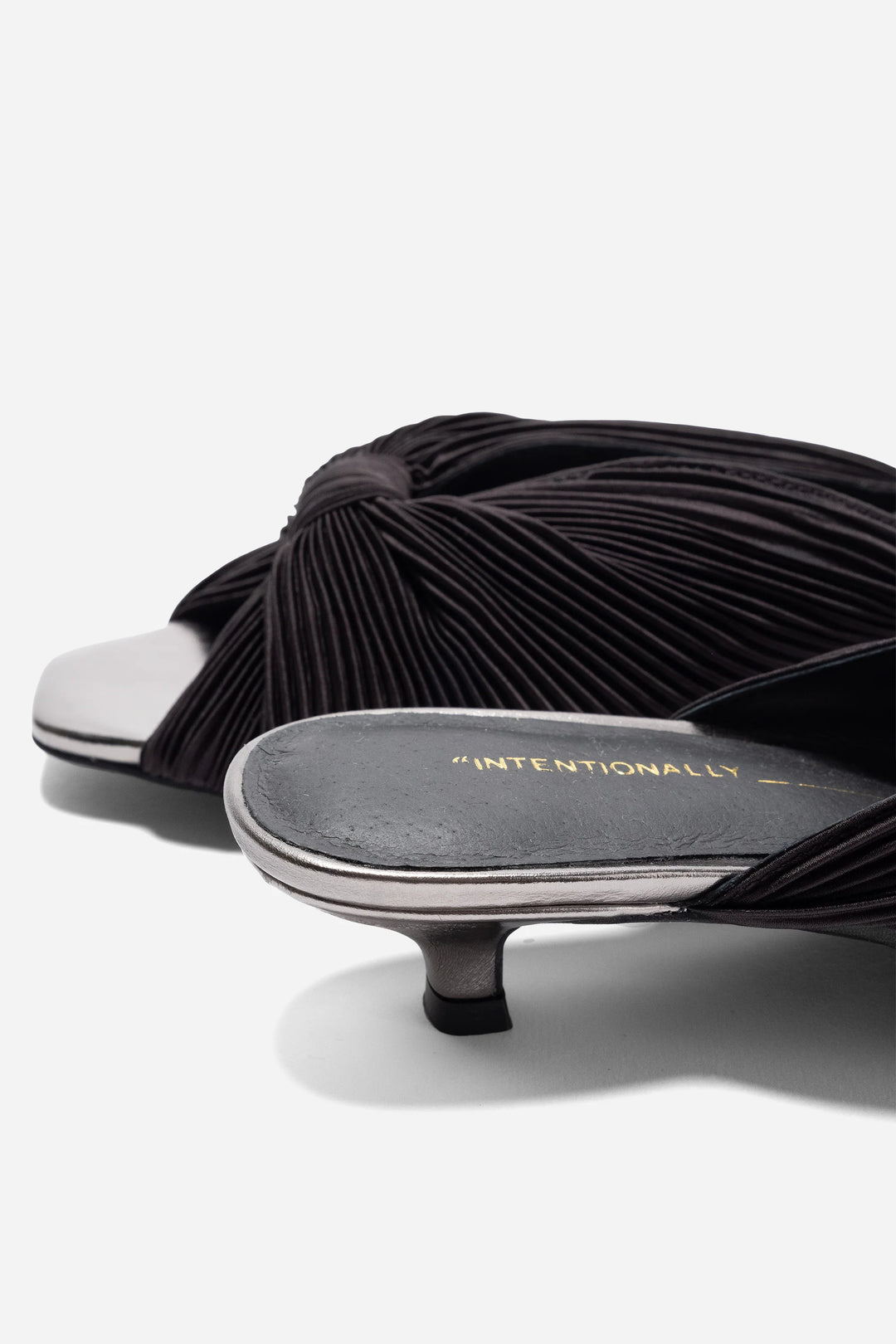 Intentionally Blank Women's Curfew Black - Orleans Shoe Co.