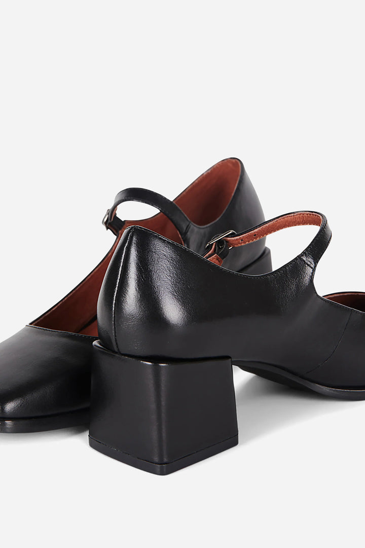 Intentionally Blank Women's Christopher Black