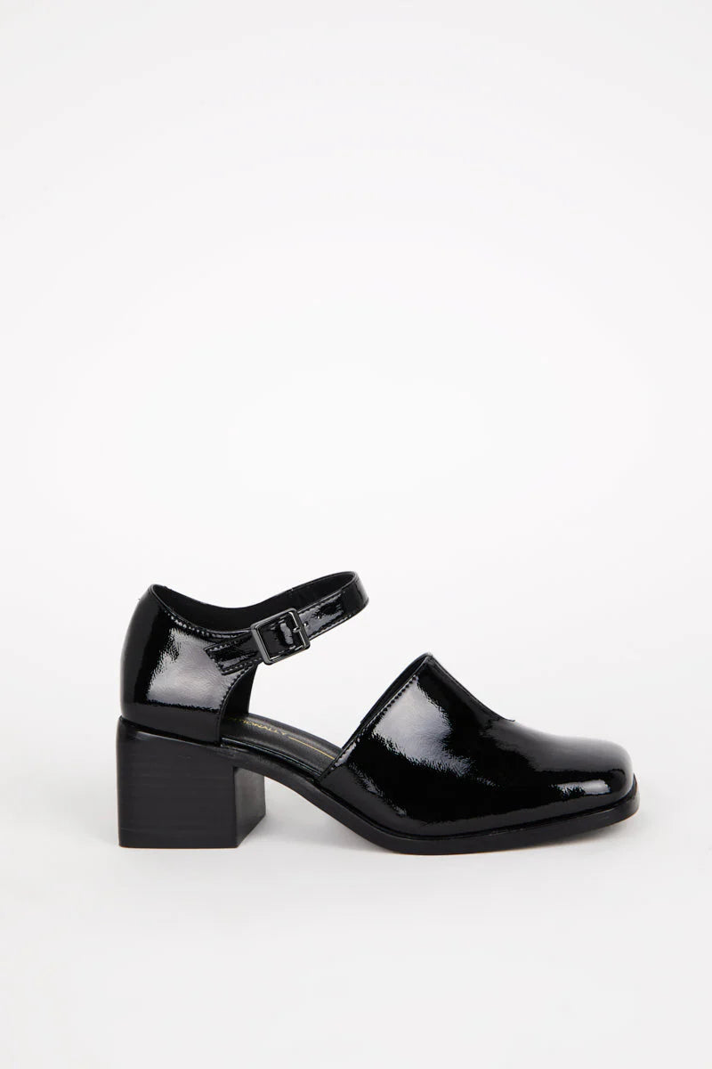 Intentionally Blank Women's Marty Black - Orleans Shoe Co.