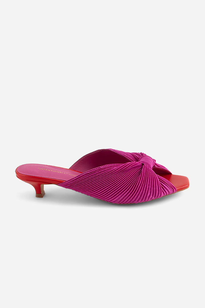 Intentionally Blank Women's Curfew Flamingo - Orleans Shoe Co.