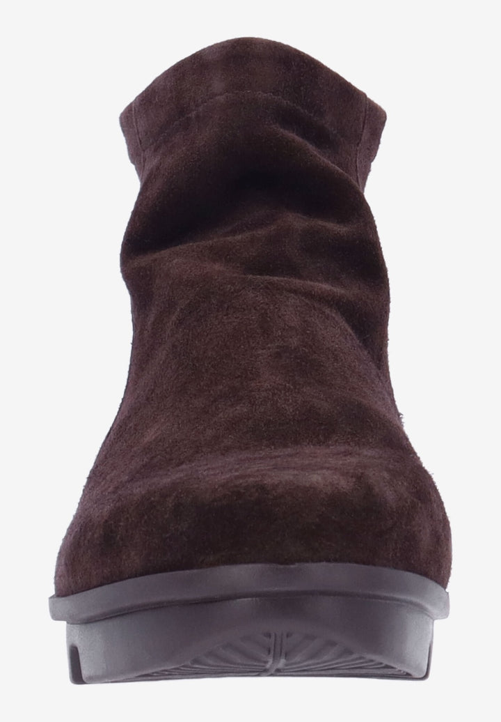 L'Amour Des Pieds Women's Hadirat Chocolate KidSuede - Orleans Shoe Co.