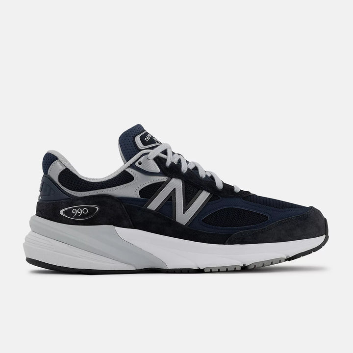 New Balance Women’s W990NV6 Navy with White