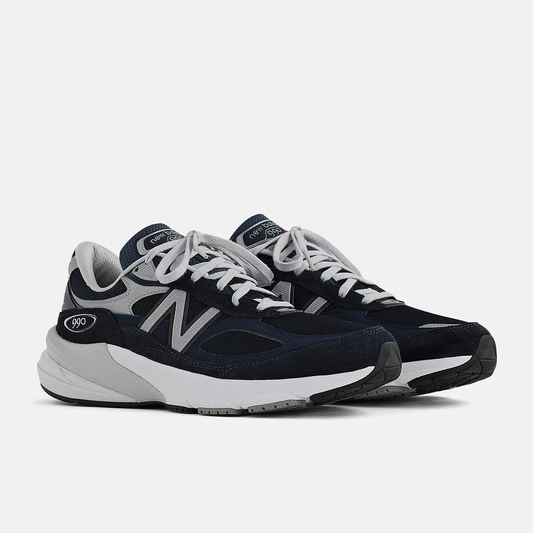 New Balance Women’s W990NV6 Navy with White