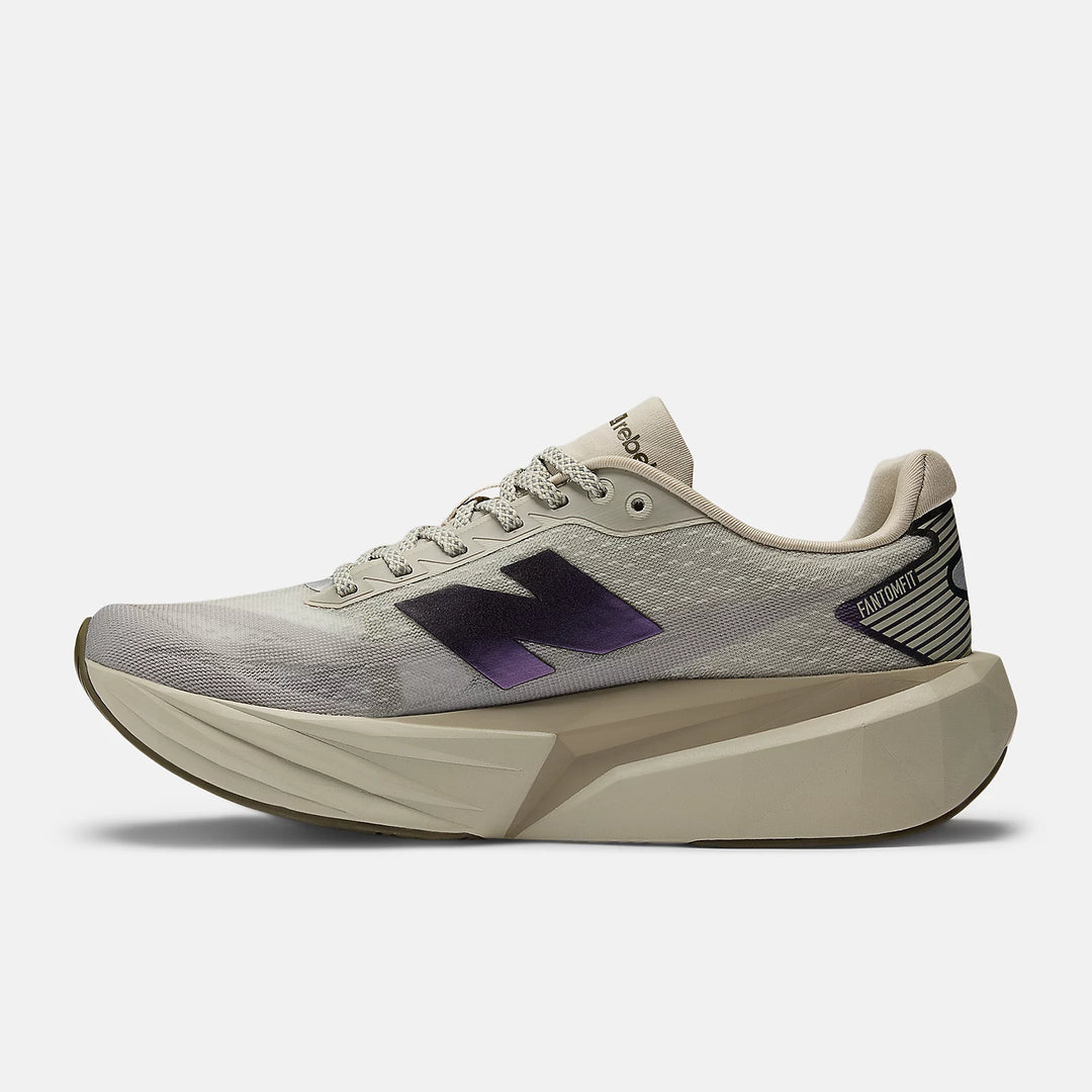 New Balance Women's WFCXPB5 Grey Brown